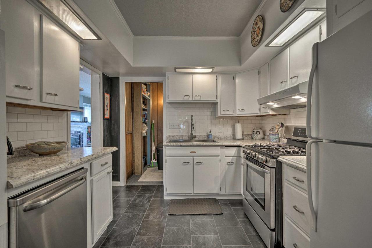 Comfortable Craftsman Home - 2 Miles To Ub Campus! Buffalo Dış mekan fotoğraf
